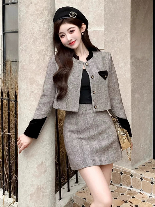 Shenzhen Nanyou European goods rich daughter Xiaoxiangfeng light luxury two-piece set herringbone woolen coat short skirt suit autumn