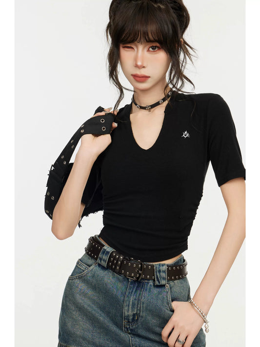 American black v-neck shoulder short-sleeved T-shirt for women summer hot girl slim waist slimming half-sleeved knitted top