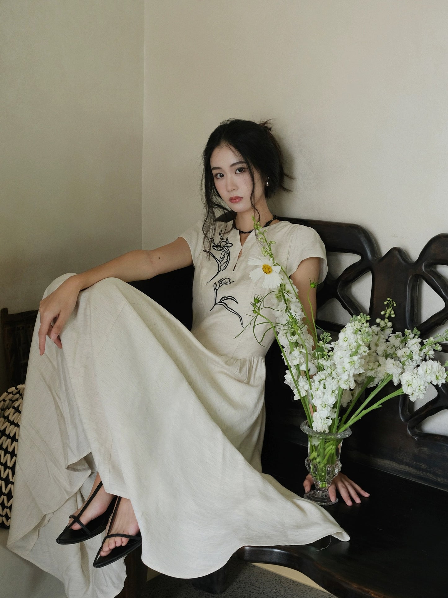 LAZYZ Design new Chinese embroidered short-sleeved dress for women summer 2024 new waist-cinching national style slimming long skirt