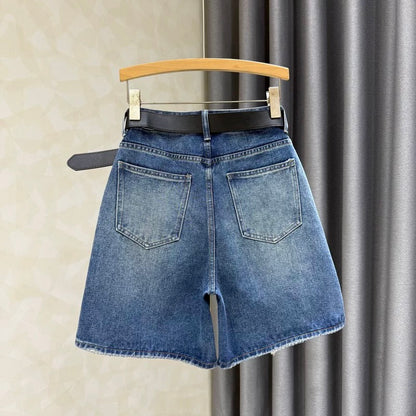 2025 summer wide-leg jeans for women hot girls ripped design fashionable and versatile temperament A-line hot pants ins