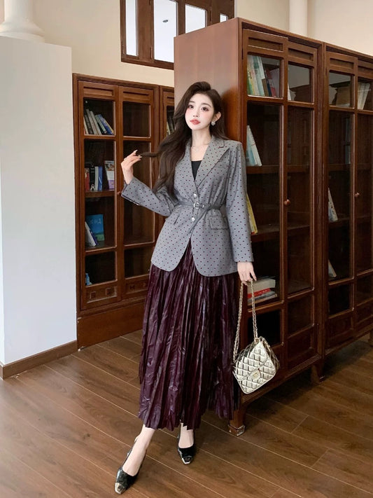 Shenzhen Nanyou niche designer light luxury polka dot suit hit the street spring and autumn new fashion silhouette versatile jacket