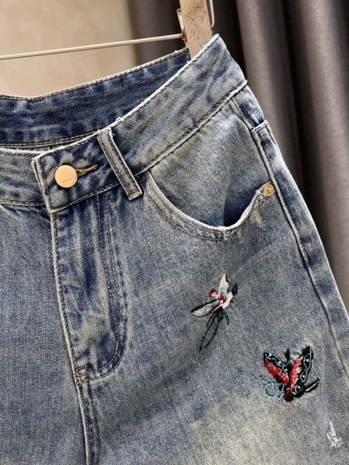 Embroidered jeans for women 2024 summer new loose slimming fashionable versatile elastic high waist wide leg shorts