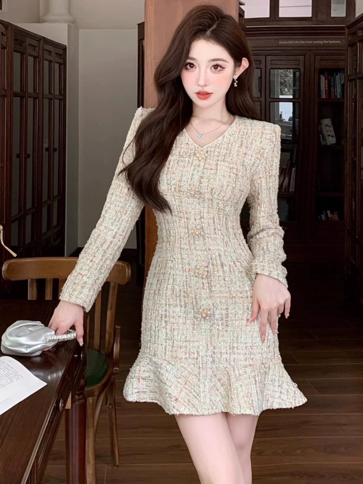 Nanyou niche designer light luxury celebrity Xiaoxiangfeng heavy industry woven tweed fishtail slim dress autumn