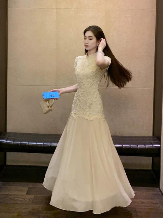 White French-style mesh dress for women, perfect for summer beach vacations, featuring a beautifully modified Chinese lace cheongsam long dress.