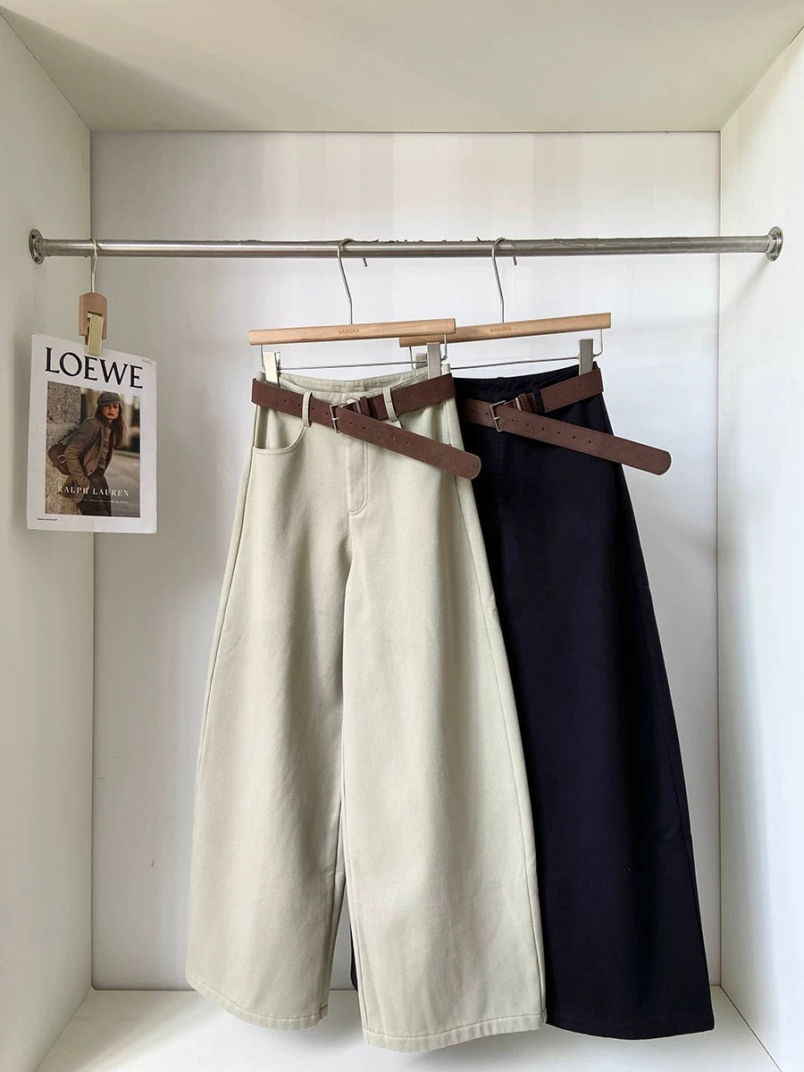 Women's high-waisted, fleece-lined, thickened denim wide-leg pants with belt, new winter style for 2025, Korean style, versatile, trendy outerwear.