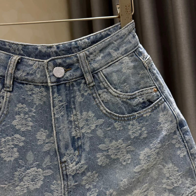 Personalized embroidered jacquard denim shorts for women 2025 summer new style light blue high waist slim A-line wide leg hot pants