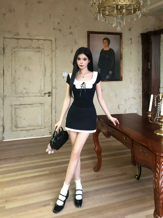 Illustration of WAHJU Holiday Daughter New Design Bow Top Women's Summer Contrast Color Splicing Slim Skirt