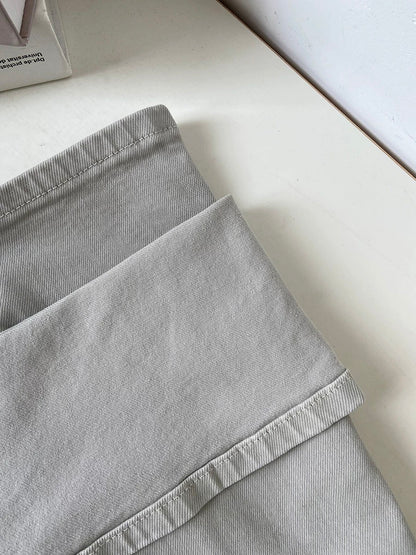 Women's high-waisted washed denim wide-leg pants with a vertical drape, new spring 2026 style, Korean style, versatile, slimming, and suitable for wearing outside.
