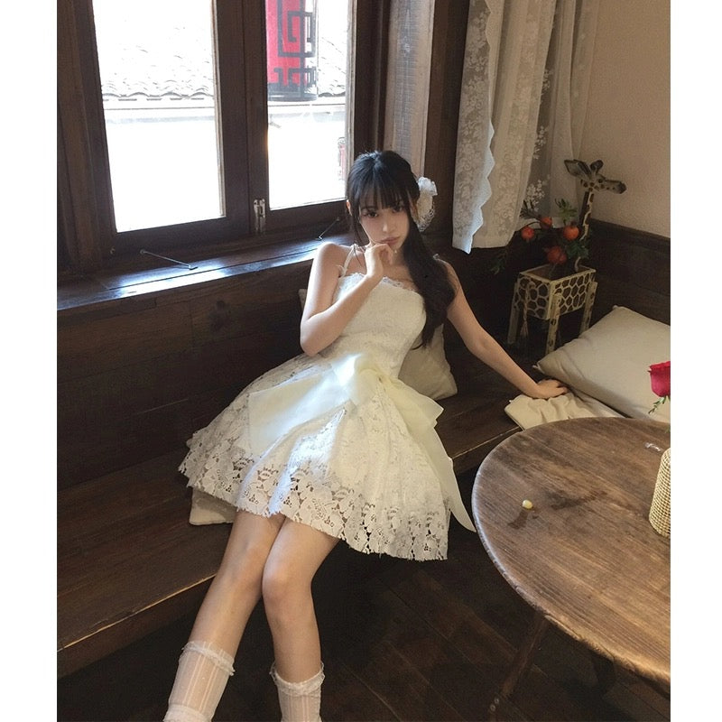 Ballet Style Lace Suspender Dress Women's Summer 2024 New Waist Birthday Dress Princess Puff Skirt