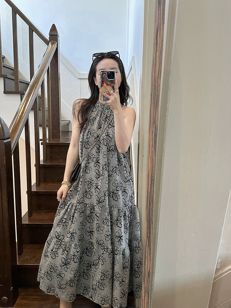 Jin Suyi flower halter neck long skirt for women 2024 summer Korean version slimming small fresh plaid dress chic skirt