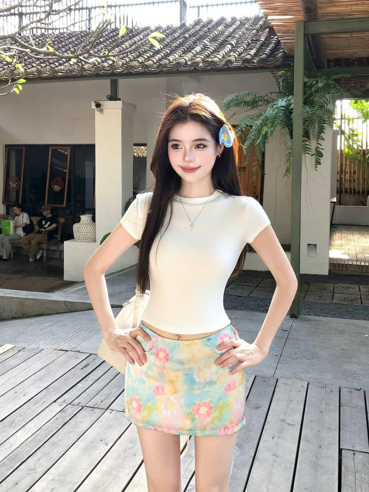 Illustration of WAHJU [5/3 10:00AM Summer New Products] Summer new daily slim fit tops and skirts