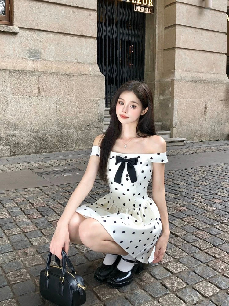 Illustration of WAHJU [5/3 10:00AM Summer New Products] Design Bow Polka Dot Apricot Dress
