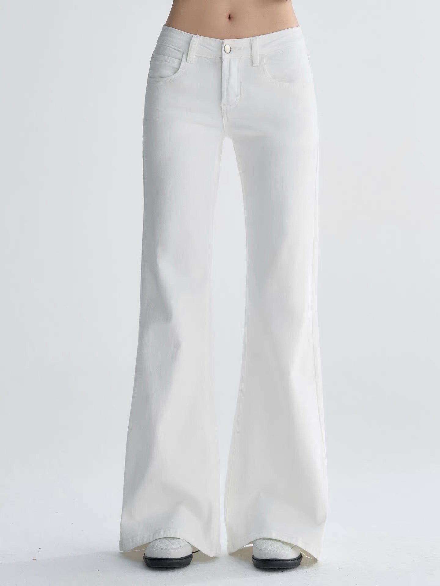 OIOI ESSE | American Style Flared White Jeans for Women, Autumn Loose Fit, Slimming Straight Leg Wide Leg Pants, Casual Long Trousers