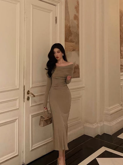 Godfrey sexy off-shoulder long-sleeved dress for women 2024 early autumn new style gentle temperament slim bottoming long skirt