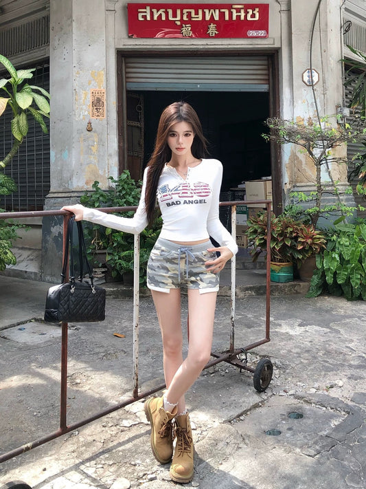 Drawing explanation WAHJU American hottie American straight shoulder long-sleeved T-shirt female spring chic hottie slim sports top