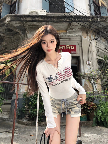 Drawing explanation WAHJU American hottie American straight shoulder long-sleeved T-shirt female spring chic hottie slim sports top