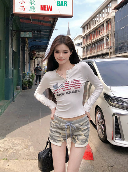 Drawing explanation WAHJU American hottie American straight shoulder long-sleeved T-shirt female spring chic hottie slim sports top