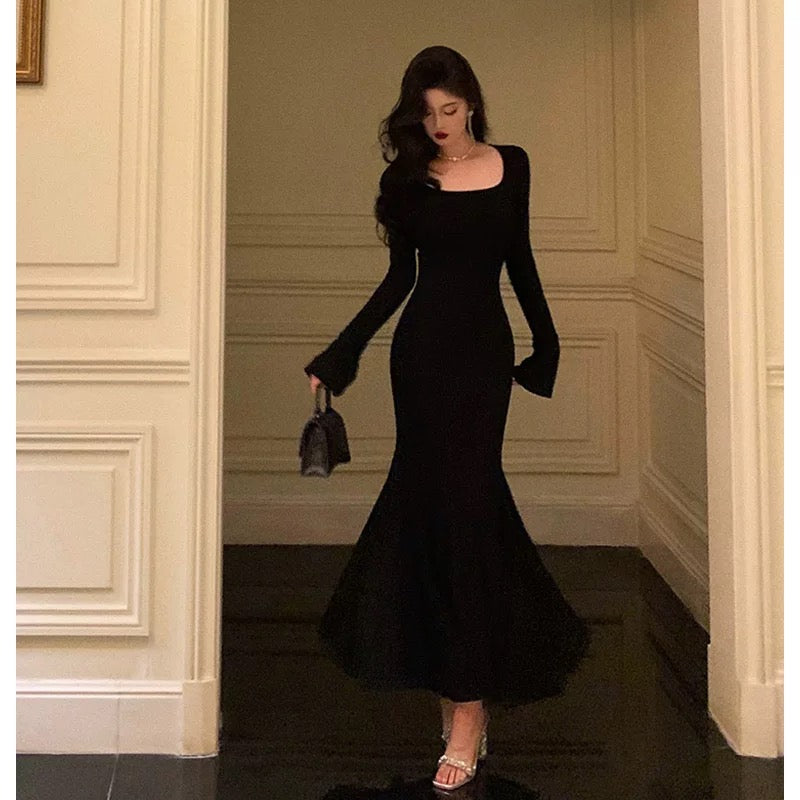 Godfrey black long-sleeved knitted dress for women early autumn French style square neck slim hip-hugging fishtail long skirt