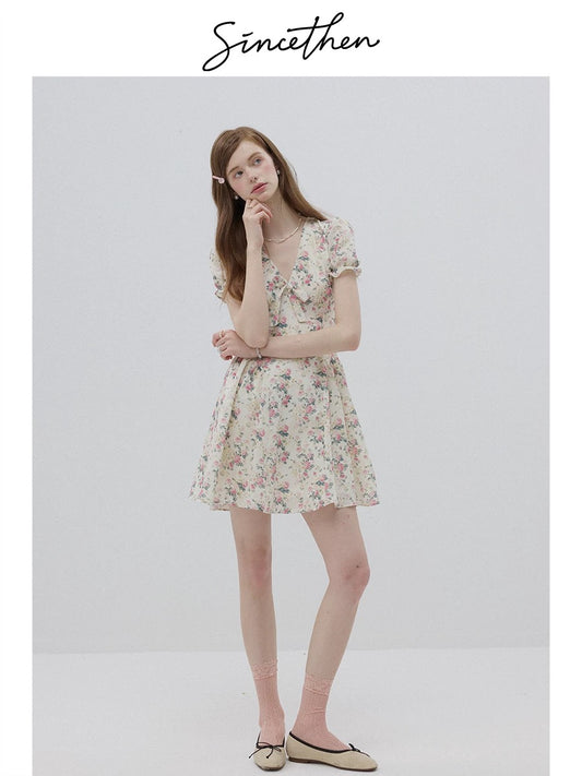 Sincethen petite dress, French short floral print dress, princess style V-neck short dress, vacation dress for women, summer.