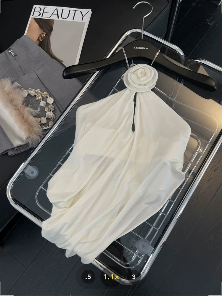 Three-dimensional flower chain halter neck camisole for women with asymmetrical pleated design, pure and sexy hot girl style, backless tube top
