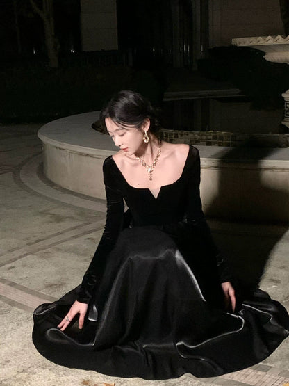 Nu Arno Black Hepburn Style Dress, High-End A-Line Elegant Long Dress, 2025 Winter New Arrival