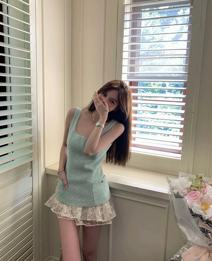 Celebrity Xiaoxiangfeng Casual Fashion Suit Women's Summer Internet Celebrity High-Quality Vest Top Lace Skirt Two-piece Set