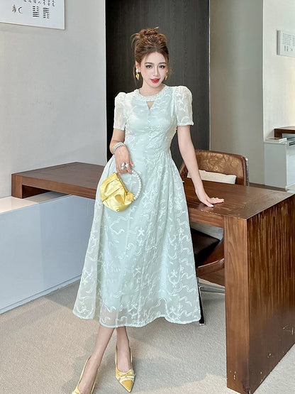 2025 Summer Outfit Round Neck Short Sleeve Blue Embroidered Dress Celebrity Temperament Vacation Beautiful Long Skirt