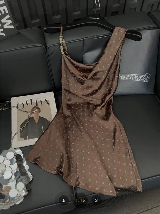 Retro coffee color polka dot camisole for women asymmetrical beaded hot girl style 2025 summer waisted swing collar top