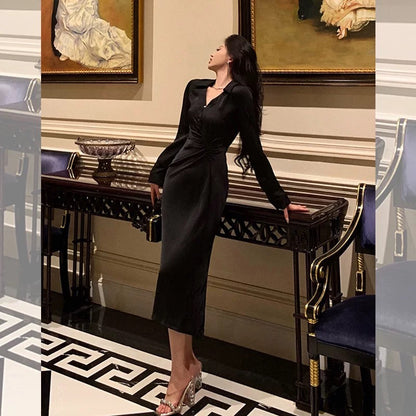 Godfrey black V-neck shirt dress for women autumn French niche pleated temperament waisted fishtail long skirt
