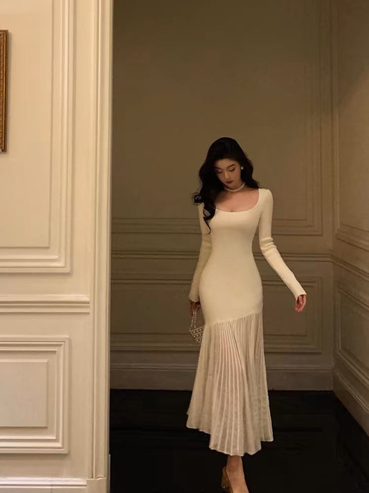 Godfrey French U-neck knitted dress for women 2024 early autumn new style gentle style semi-transparent skirt slim long skirt