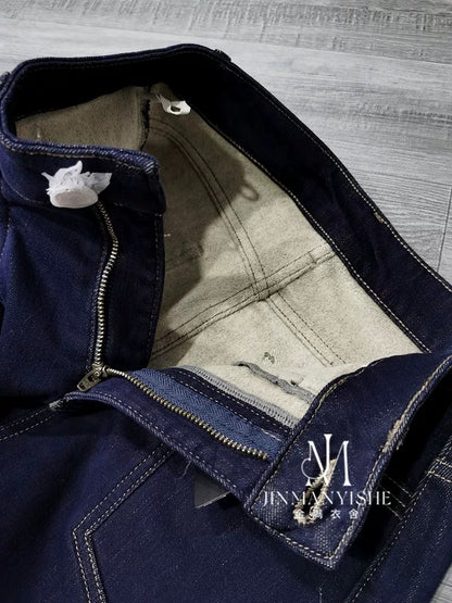 Retro dark blue high-waisted slimming straight-leg jeans with visible stitching, perfect for autumn and winter. Fleece lining for warmth and casual style.
