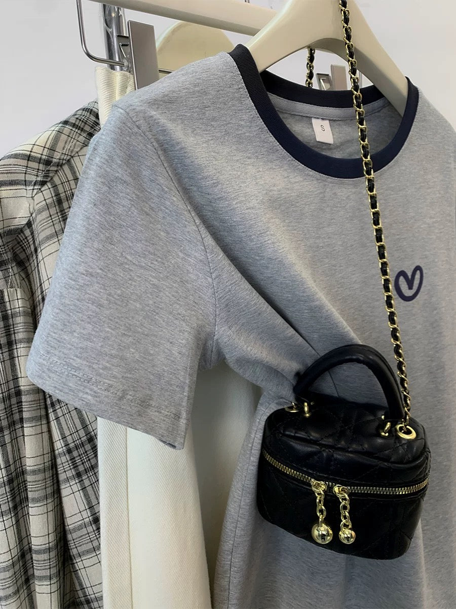 Gray love short-sleeved T-shirt for women in summer short style small size pure cotton half-sleeved straight shoulder top design niche