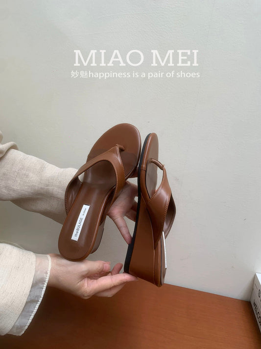 Sheepskin version! 5cm wedge heel flip-flops, perfect for summer 2026, French style women's sandals.