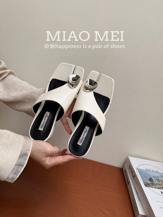 2026 Summer New Trendy Square Toe Flip-Flops Women's White Chunky Heel Slip-On Sandals