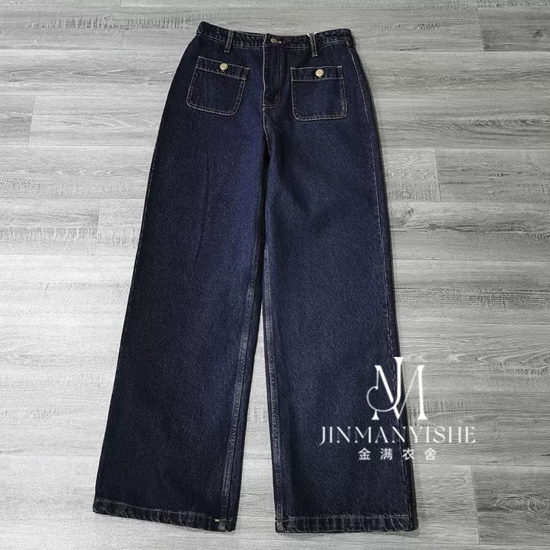 Washed and distressed French-style patch pocket design, mid-high waist, slimming, loose straight leg jeans, casual autumn trousers for women.
