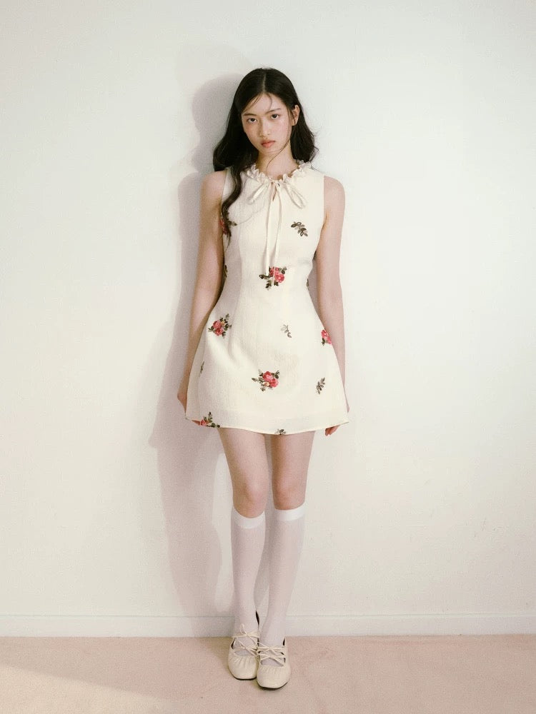RECIT beige three-dimensional flower embroidered sleeveless dress for women summer with ruffled hem slim waist vest dress