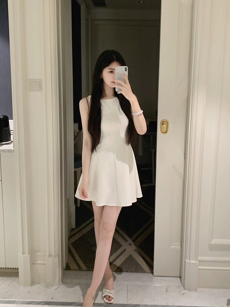 famouswang 2024 new summer style high-class elegant female main shoulder dress for small women