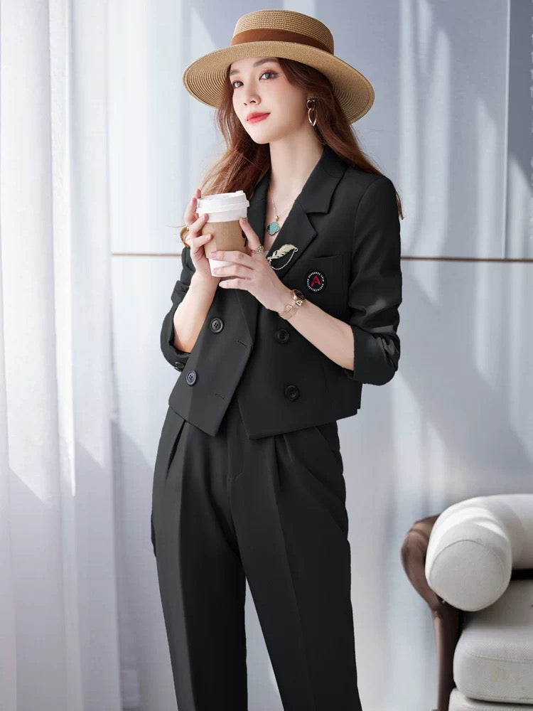 2024 new spring and autumn blazer women's suit trousers temperament high-end short style small Korean style office worker