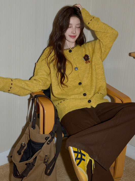 Chaochao's yellow sweater for women, winter round neck top, loose knitwear, high-quality soft cardigan coat.