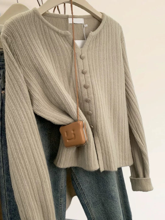 Oatmeal color v-neck shoulder bottoming sweater for women autumn and winter new small size split knitted sweater inner bottoming shirt
