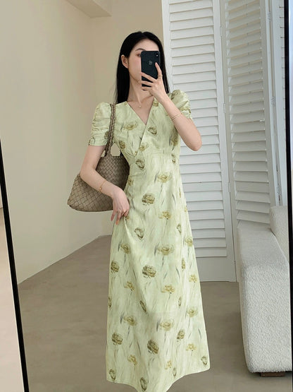 FT GUOGE green floral dress for women 2024 summer new style French slim and gentle style V-neck long skirt