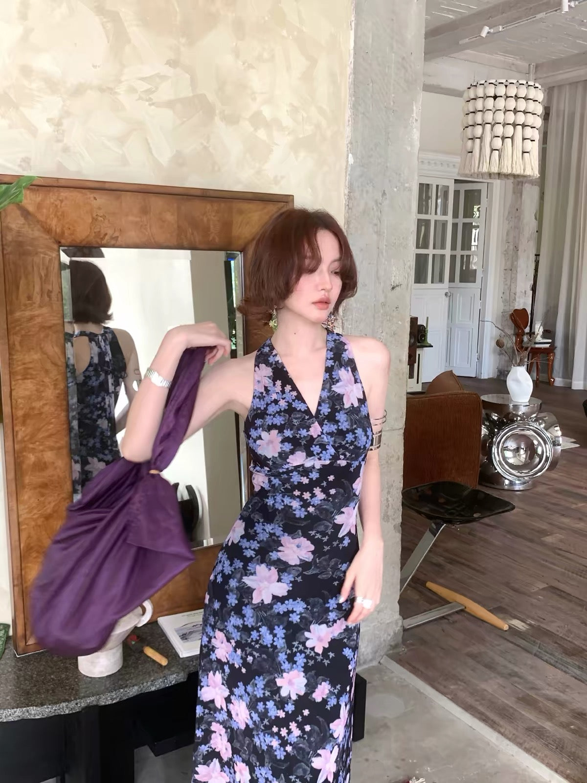 Jiuwu "Blue Plumbago" – Retro-style color-block print long halter dress (New Early Autumn 2026 Collection)