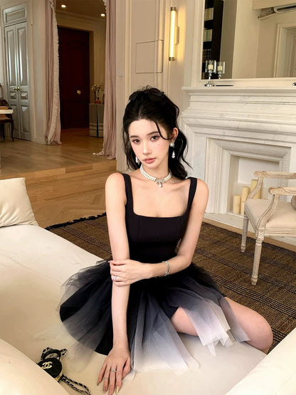 Barb Chill Hepburn style black and white gradient suspender dress summer pure desire high-end waist princess dress
