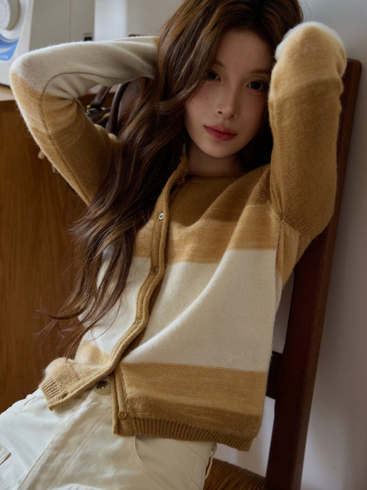 Chaochao's Korean Style Apricot Cardigan with Patchwork Wool Knitwear, Women's 2025 Autumn/Winter Fashionable Casual Slim Fit Long Sleeve Top