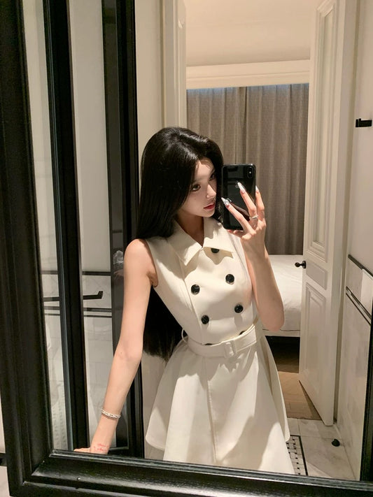 Barb Chill white old money style sleeveless waist dress summer celebrity style double-breasted short skirt