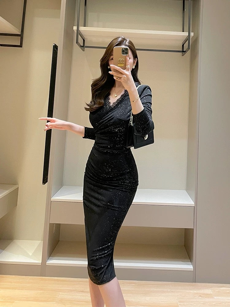 Black Slim Dress Autumn New Light Luxury Socialite French V-neck Long Sleeve Slim Fit Covering Hips Inner Bottoming Skirt