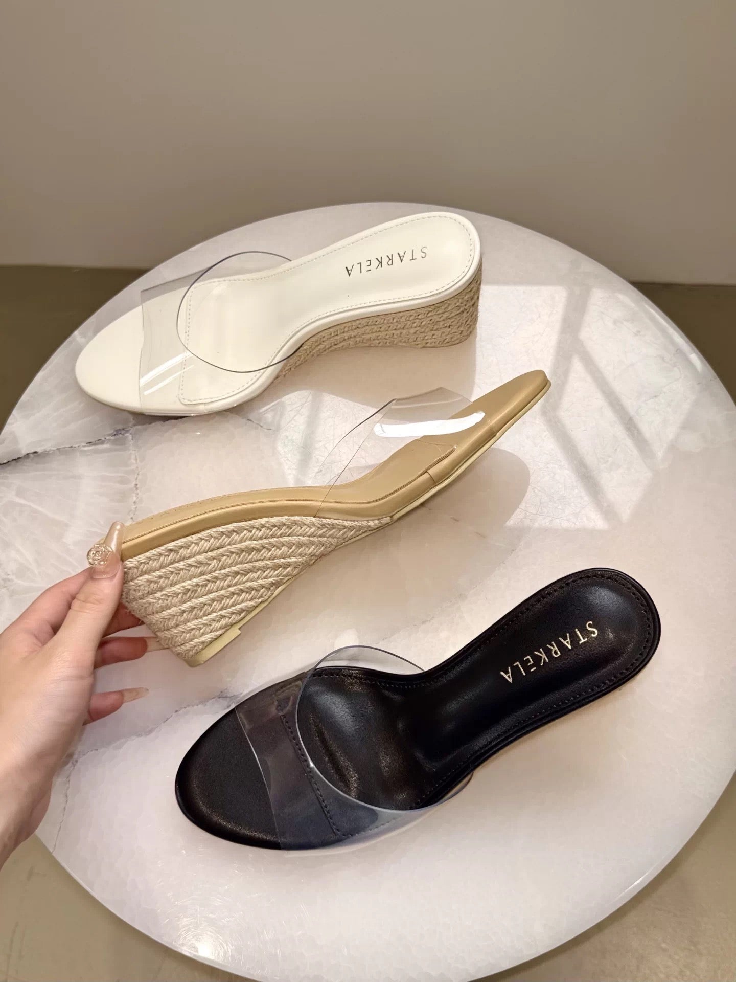Women's Wedge Slide Sandals (2026 Summer New Arrival): Platform Style with Jute-Wrapped Thick Sole, Transparent Open-Toe Design, and High-Heeled Single-Strap Construction—Suitable for Outdoor Wear.