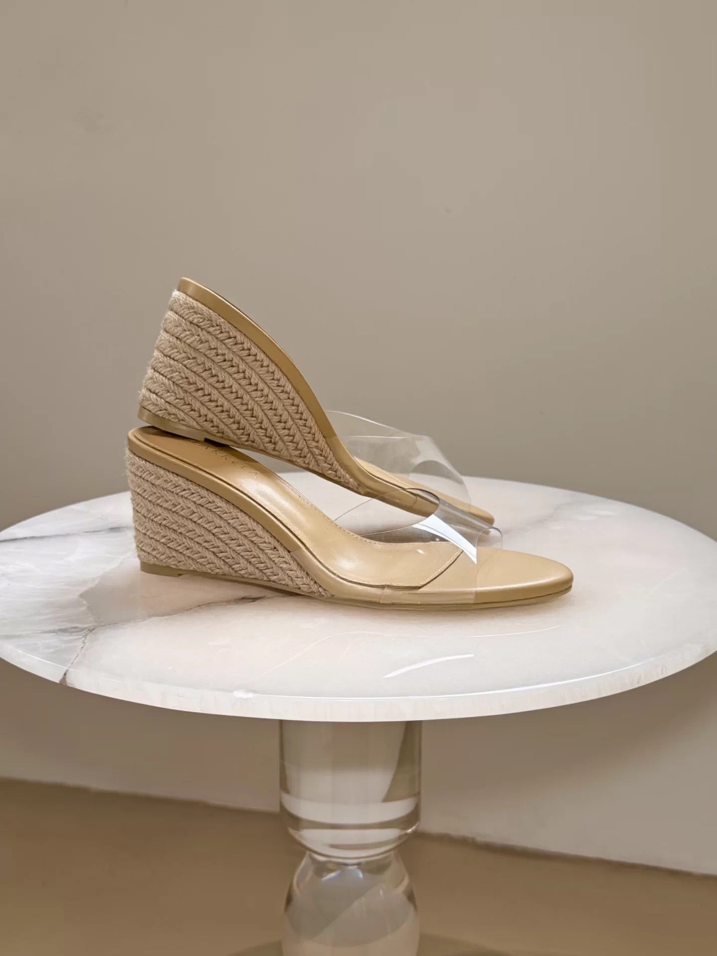 Women's Wedge Slide Sandals (2026 Summer New Arrival): Platform Style with Jute-Wrapped Thick Sole, Transparent Open-Toe Design, and High-Heeled Single-Strap Construction—Suitable for Outdoor Wear.
