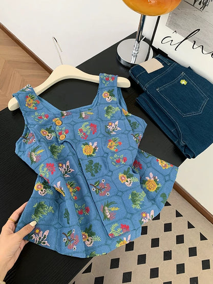 French high-grade heavy jacquard embroidery square collar sleeveless vest shirt for women summer wear irregular short top