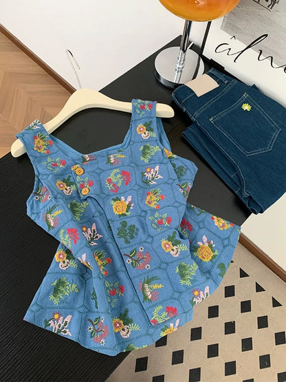 French high-grade heavy jacquard embroidery square collar sleeveless vest shirt for women summer wear irregular short top